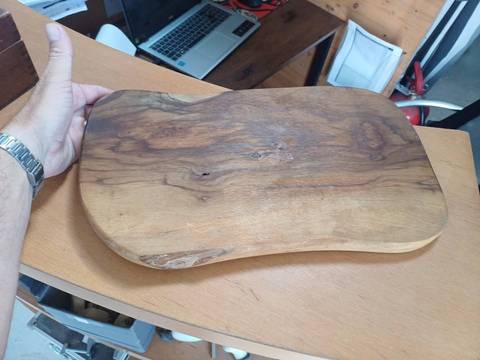 Plante à découper / Planche à viande vintage en bois massif avec rigole
