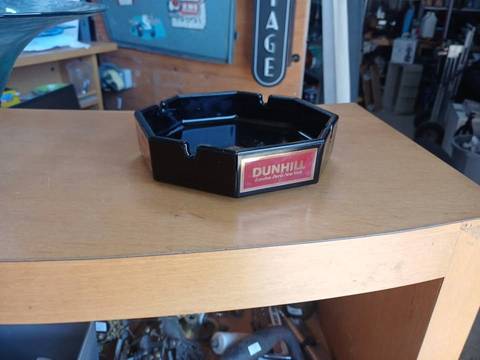 Cendrier publicitaire vintage Dunhill – Verre noir octogonal