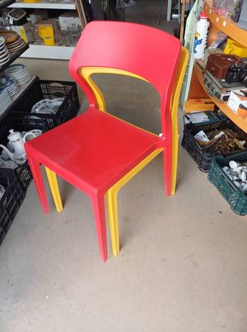 Lot de 2 chaises design Siesta Exclusive "Snow" – Rouge et Jaune