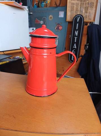 Ancienne cafetière Jazz vintage en tôle émaillée rouge avec filtre - Années 50/60