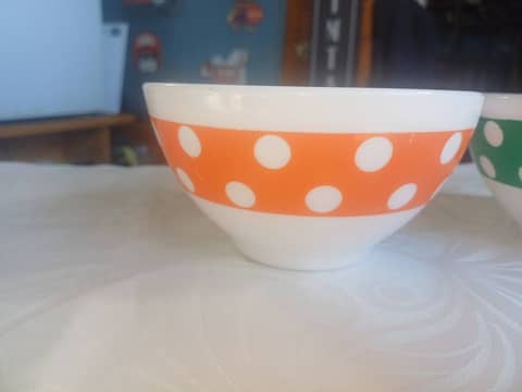 Paire de Bols Vintage Arcopal à Pois Orange et Vert - Années 70 Pop Art   polka – photo 4