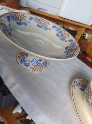 Lot vaisselle ancienne Longwy en faïence – Plat ovale, compotier & saucière – photo 3