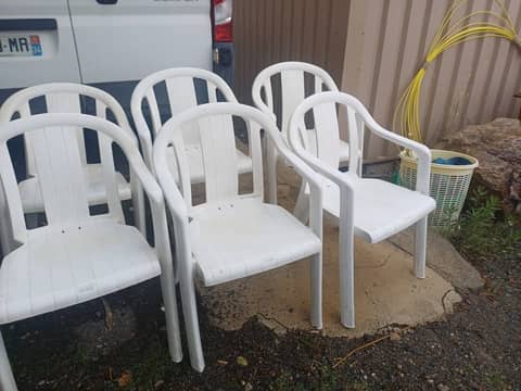 Lot de 8 Chaises de Jardin Grosfillex - Modèles Anciens et Robustes – photo 3