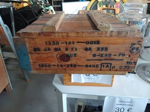 Caisse militaire en bois d'origine Armée Française (1979) – Déco industrielle / Militaria – photo 3