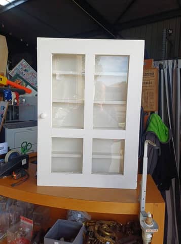 Petite vitrine murale en bois peinte en blanc / Meuble d'exposition – photo 3