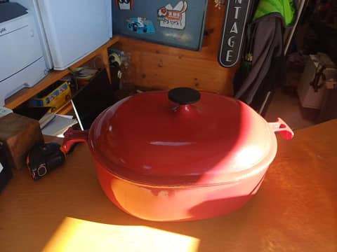 Cocotte Ovale Le Creuset N°33 "La Mama" Design Enzo Mari - Rouge Vintage – photo 3
