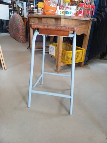Tabouret haut vintage restauré – Style atelier / industriel (H70 cm) – photo 4